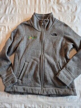 North Face women's XL sherpa lined full zip up gray sweater, company name on
